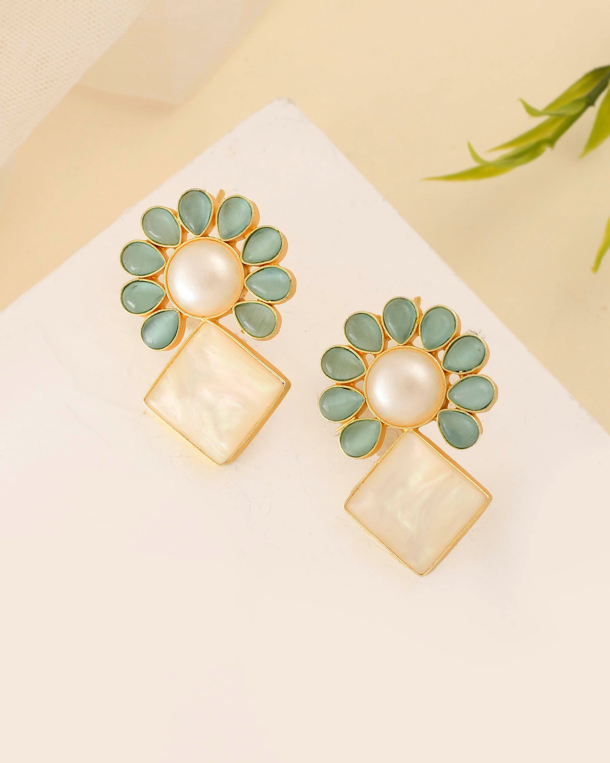 PEARLY NIA STUDS